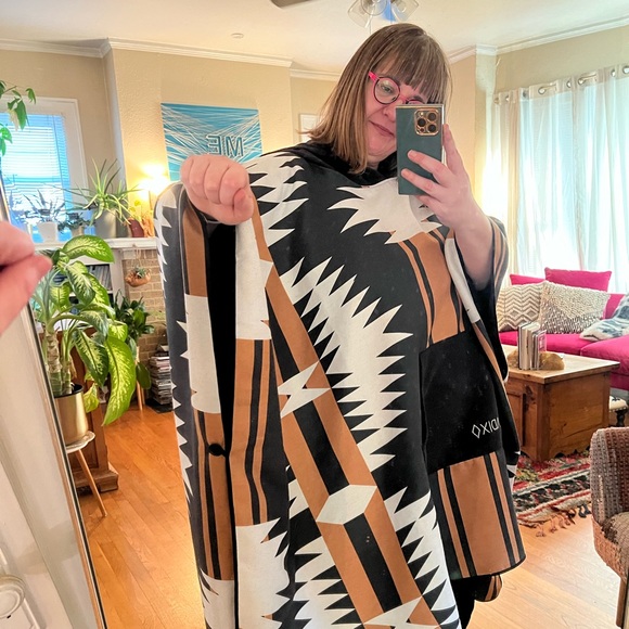 Urban Outfitters One Size Nomadix Cape Towel Pendleton inspired - Picture 3 of 8